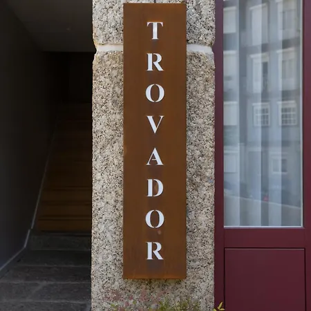 Trovador 4*