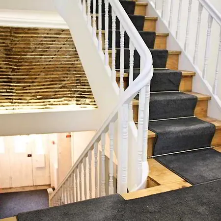 Trovador 4* Гимарайнш