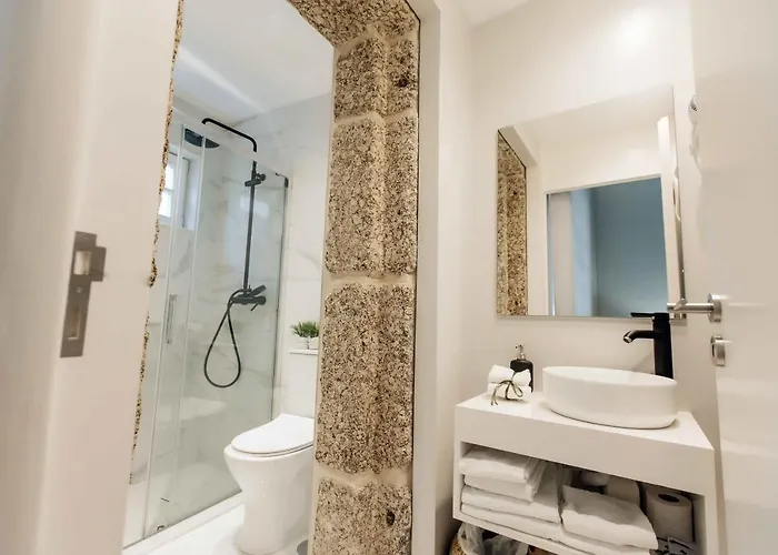 Trovador Konukevi 4*