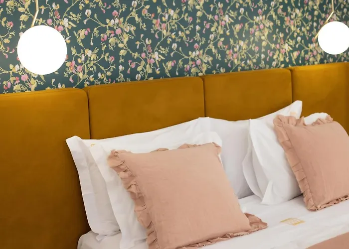 Trovador Konukevi 4*